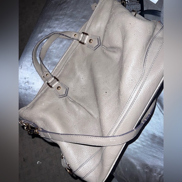 Authentic Louis Vuitton Taupe Mahina Stellar Leather Bag- used - Picture 6 of 8